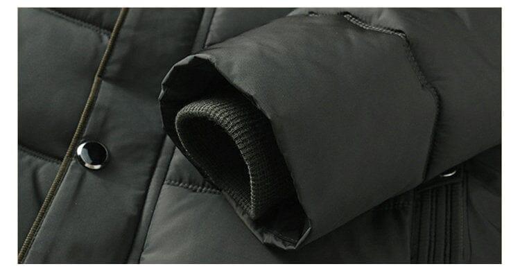 Jaqueta Masculina Forrada Fashion Pagliacci – conforto, resistência e estilo para o frio, com capuz removível e design sofisticado.