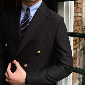 Blazer Transpassado PG286 com tecido premium e caimento refinado, ideal para eventos sociais com conforto e sofisticação.