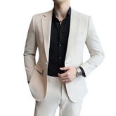 Blazer Masculino PG287 com corte alfaiatado em caxemira, ideal para eventos formais e visuais sofisticados.