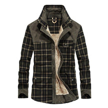 Jaqueta Ghostte Pagliacci PG138 com estilo urbano e corte moderno, ideal para compor looks versáteis com personalidade e conforto