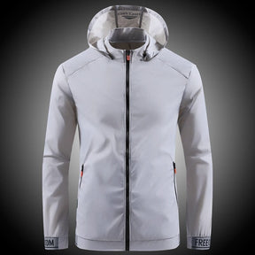 Jaqueta Corta Vento Speed PG300 com design moderno e tecido impermeável, ideal para proteger da chuva com leveza e estilo urbano.

