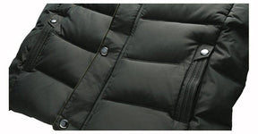 Jaqueta Masculina Forrada Fashion Pagliacci – conforto, resistência e estilo para o frio, com capuz removível e design sofisticado.

