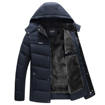 Jaqueta Masculina Forrada Fashion Pagliacci – conforto, resistência e estilo para o frio, com capuz removível e design sofisticado.

