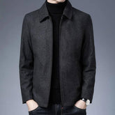 Jaqueta Masculina Outward Pagliacci PG131, design minimalista e elegante.