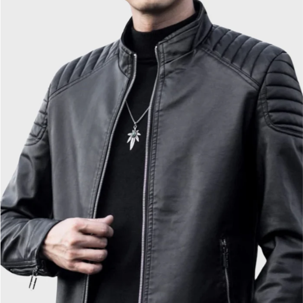 Jaqueta Masculina Pagliacci Cagliari Azul – design moderno, confeccionada com materiais leves e duráveis, ideal para um look urbano sofisticado.​

