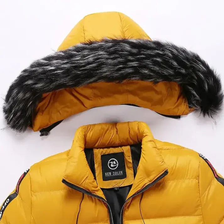 Jaqueta Puffer Masculina Capuz Forrado Pagliacci PG232, design moderno e proteção térmica eficiente para enfrentar o frio com conforto e sofisticação.